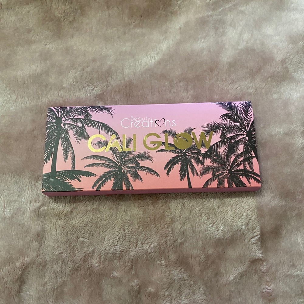 Cali Glow Hilighter Palette